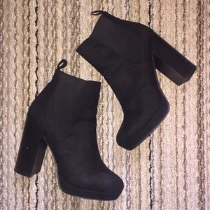 Chunky heel booties